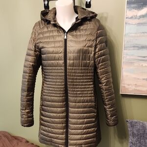 Women's Olive Hooded Puffer Jacket